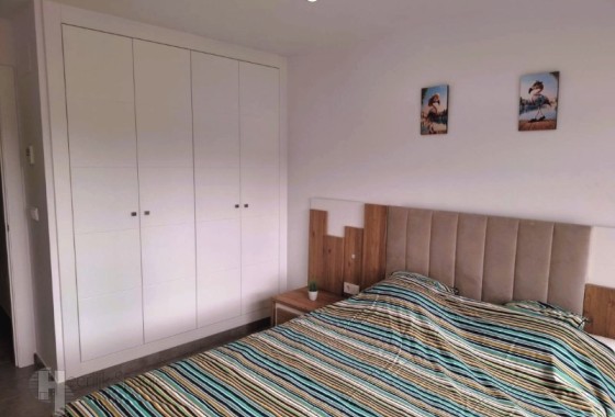 Herverkoop - Halfvrijstaande villa -
San Javier - Santiago de la Ribera