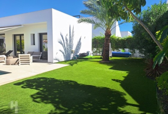 Herverkoop - Vrijstaande Villa -
San Javier - Santiago de la Ribera