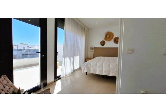 Herverkoop - Rijhuis -
San Javier - Santiago de la Ribera