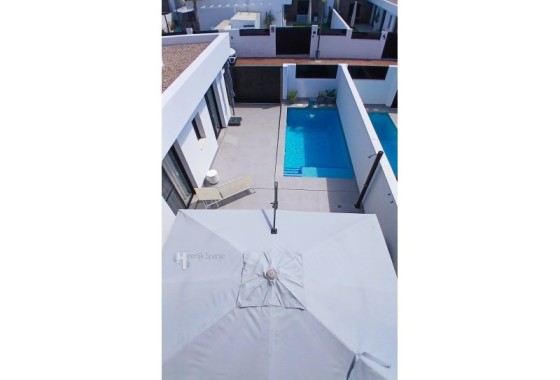 Herverkoop - Halfvrijstaande villa -
Torre Pacheco - Roldán