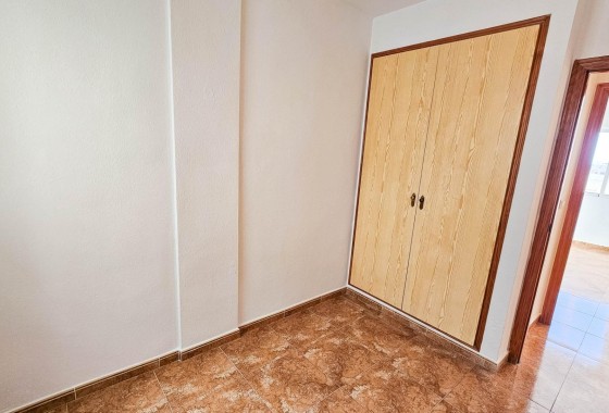 Herverkoop - Appartement / Flat -
Torrevieja