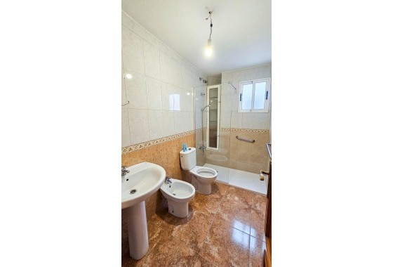 Herverkoop - Appartement / Flat -
Torrevieja