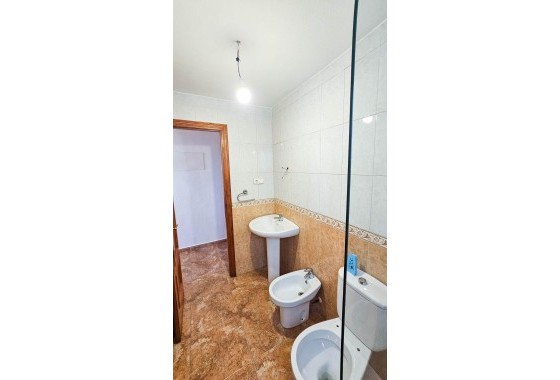 Herverkoop - Appartement / Flat -
Torrevieja