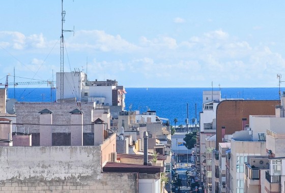 Herverkoop - Appartement / Flat -
Torrevieja