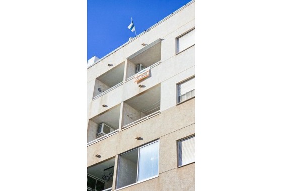 Herverkoop - Appartement / Flat -
Torrevieja