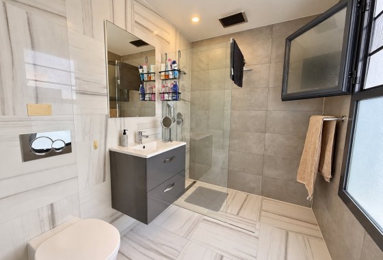 Revente - Appartement -
Orihuela Costa