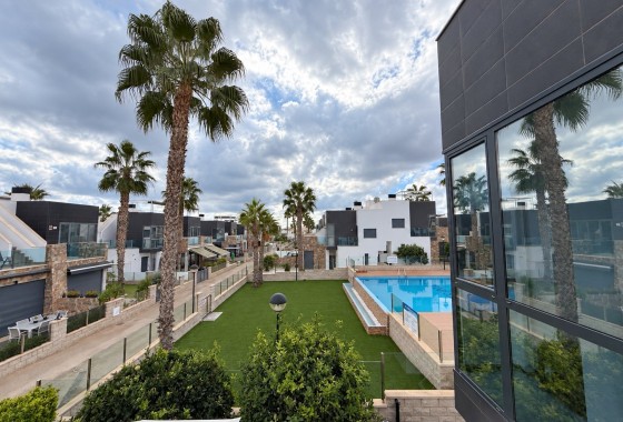 Revente - Appartement -
Orihuela Costa
