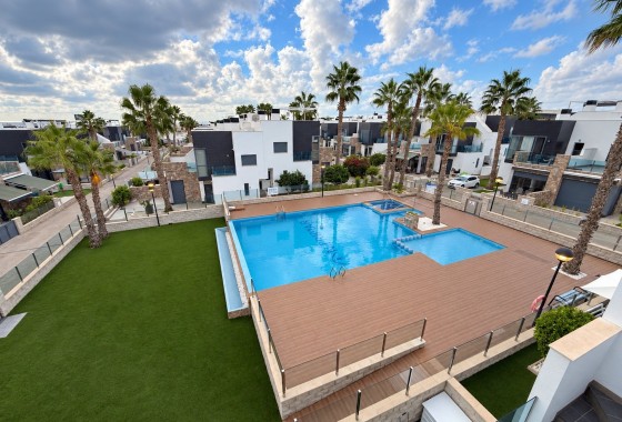 Revente - Appartement -
Orihuela Costa