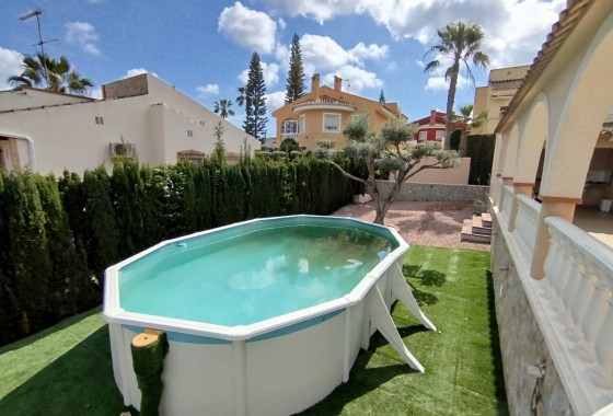 Resale - Detached Villa -
Rojales - La Marquesa Golf