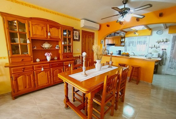 Resale - Detached Villa -
Rojales - La Marquesa Golf