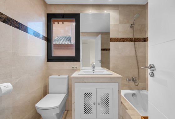 Resale - Townhouse -
San Miguel de Salinas