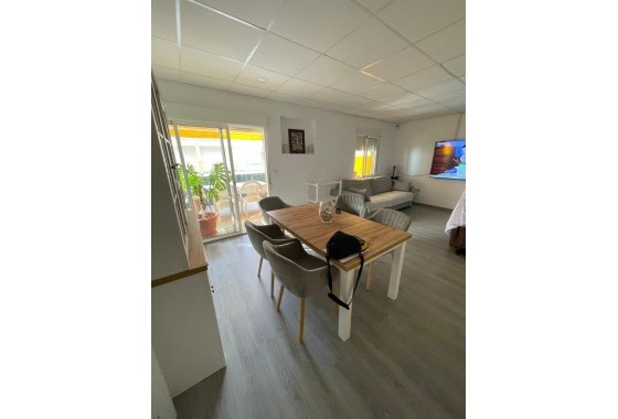 Wiederverkauf - Wohnung / Apartment -
Guardamar del Segura