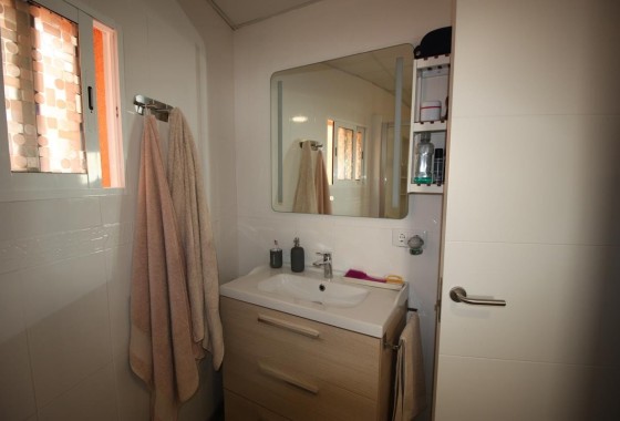 Wiederverkauf - Wohnung / Apartment -
Guardamar del Segura