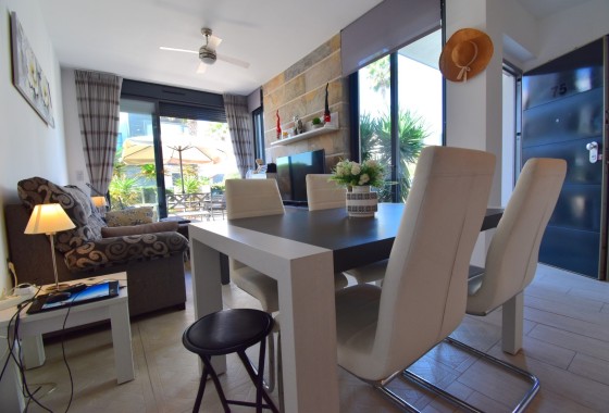 Resale - Semi Detached Villa -
Orihuela Costa - Lomas de Cabo Roig