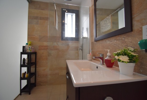 Resale - Semi Detached Villa -
Orihuela Costa - Lomas de Cabo Roig
