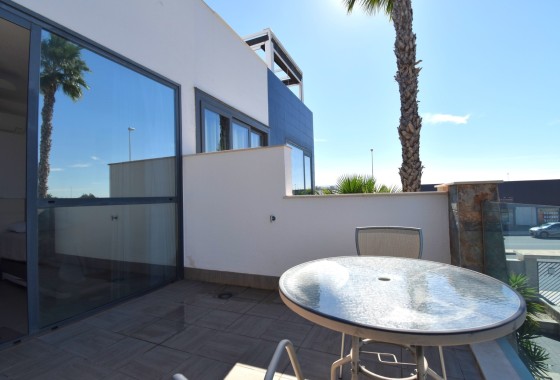 Resale - Semi Detached Villa -
Orihuela Costa - Lomas de Cabo Roig