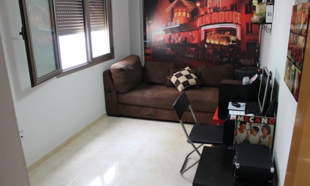 Revente - Appartement -
Los Montesinos