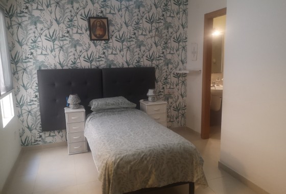 Revente - Appartement -
Los Montesinos