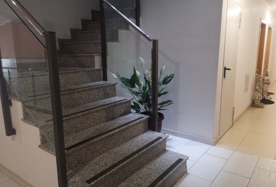 Revente - Appartement -
Los Montesinos