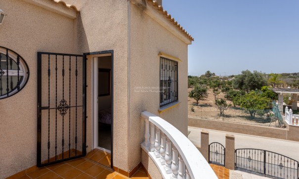 Sale - Semi - Detached Villa -
Guardamar del Segura - Urb el raso