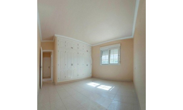 Nybyggd - Fristående villa -
La Manga del Mar Menor