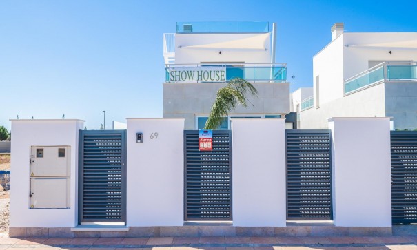 Nouvelle construction - Villa Individuelle -
Los Alcazares - Serena Golf