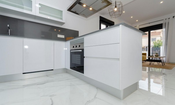 Nowa konstrukcja - Willa wolnostojąca -
Torrevieja - Torretas