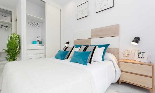 Nowa konstrukcja - Willa wolnostojąca -
Torrevieja - Torretas