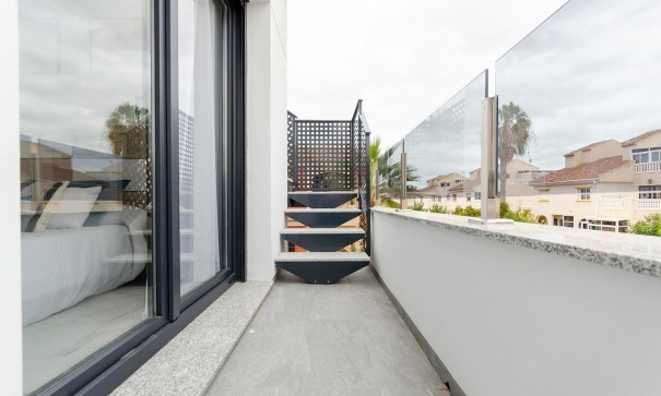 Nowa konstrukcja - Willa wolnostojąca -
Torrevieja - Torretas