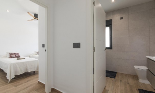 Nybyggd - Fristående villa -
Pinoso - Campo