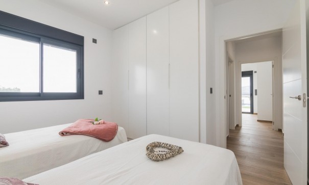 Nybyggd - Fristående villa -
Pinoso - Campo