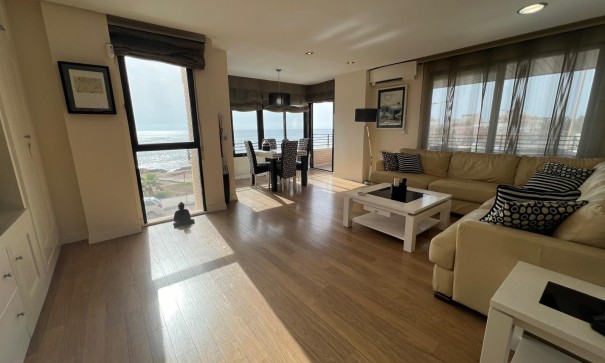 Sale - Apartment Flat -
Torrevieja - Mar azul