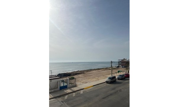 Sale - Apartment Flat -
Torrevieja - Mar azul