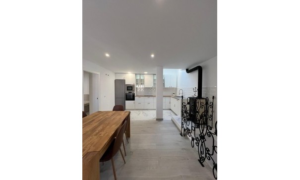 Sale - Semi Detached Villa -
Torrevieja - Torreblanca