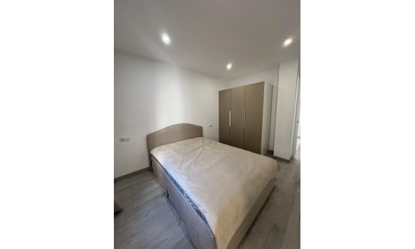 Sale - Semi Detached Villa -
Torrevieja - Torreblanca