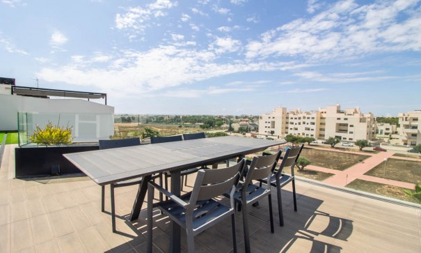 Sale - Apartment / flat -
Orihuela Costa - Villamartin*