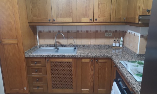 Sprzedaż - Willa wolnostojąca -
Los Montesinos - La Herrada