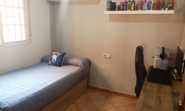 Sprzedaż - Willa wolnostojąca -
Los Montesinos - La Herrada