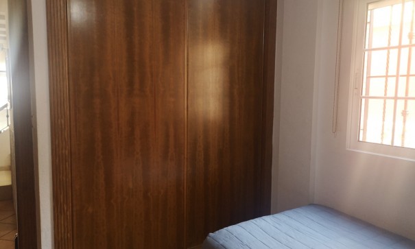 Sprzedaż - Willa wolnostojąca -
Los Montesinos - La Herrada