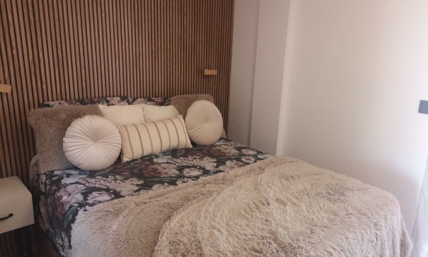 Sprzedaż - Willa wolnostojąca -
Los Montesinos - La Herrada