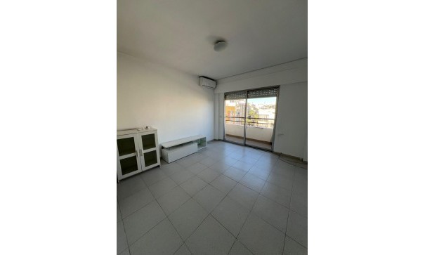 Sale - Apartment Flat -
Torrevieja - Centro - Muelle Pesquero