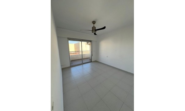 Sale - Apartment Flat -
Torrevieja - Centro - Muelle Pesquero