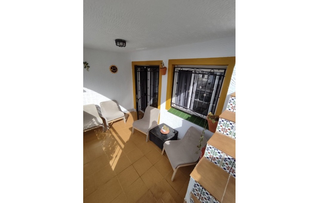 Herverkoop - Appartement / flat -
Entre Naranjos Vistabella Golf