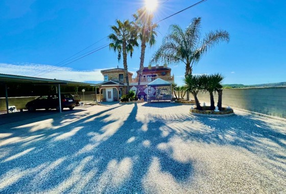 Revente - Villa Individuelle -
Guardamar del Segura