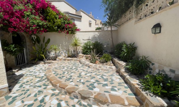 Videresalg - Fritliggende villa -
Ciudad Quesada - Rojales - Ciudad Quesada