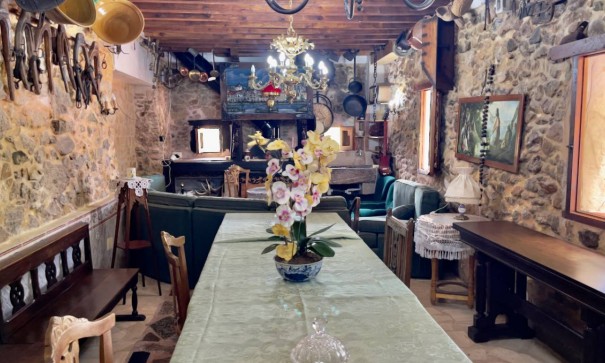 Sale - Finca Country Property -
Orihuela