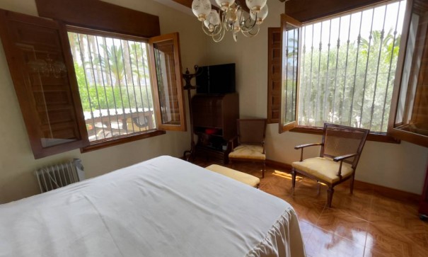 Sale - Finca Country Property -
Orihuela