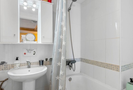 Revente - Villa Individuelle -
Benijofar