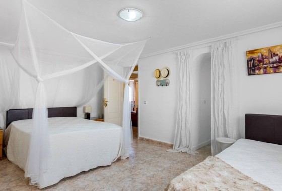 Revente - Villa Individuelle -
Benijofar