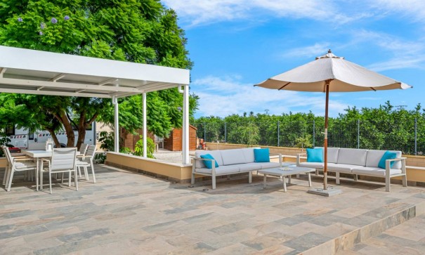 Videresalg - Finca landejendom -
Rafal